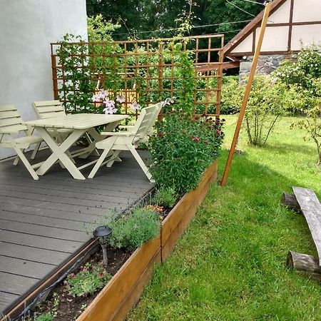 Apartament Przy Kamiennej Chacie Zalewo  Extérieur photo