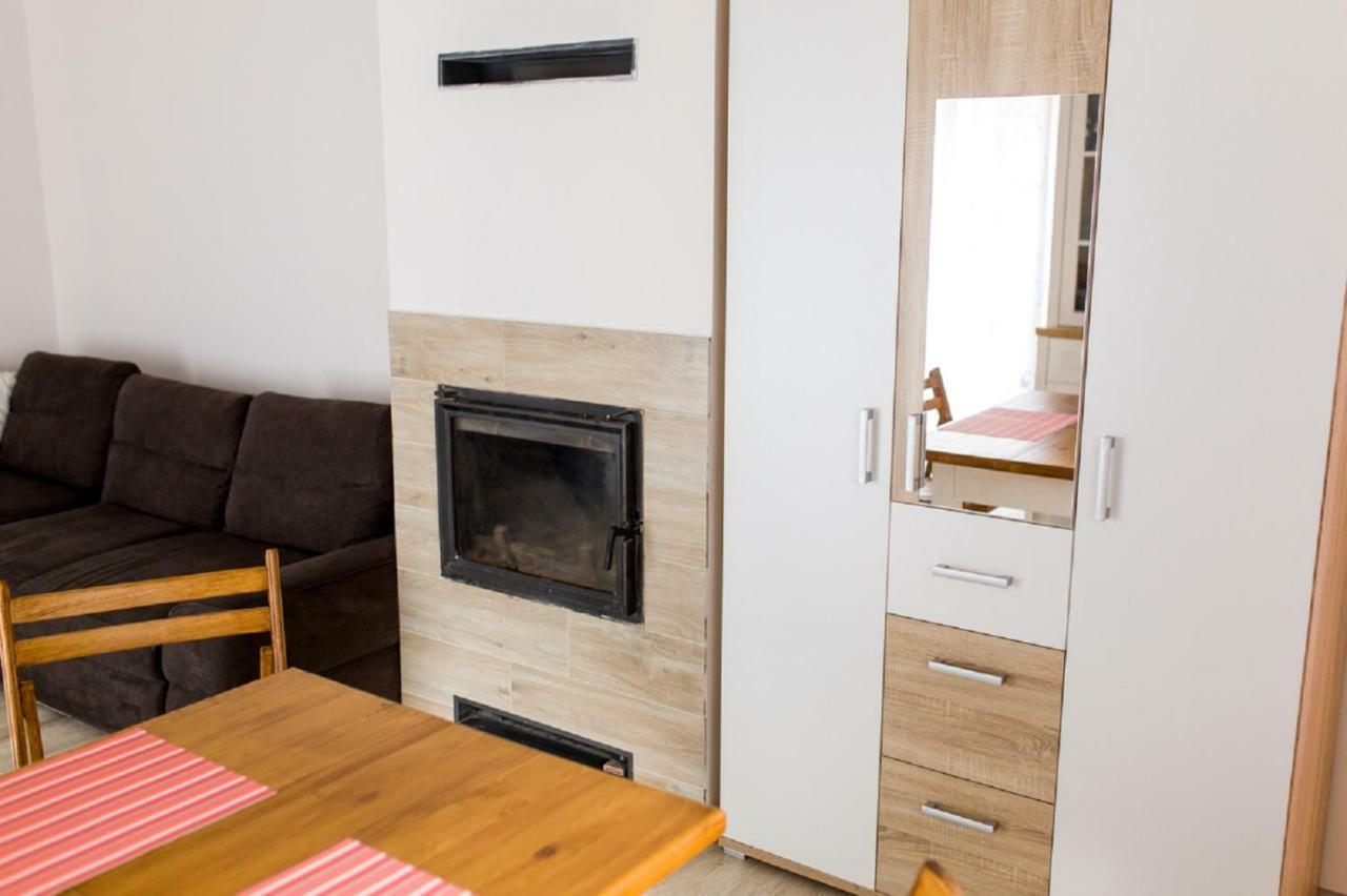 Apartament Przy Kamiennej Chacie Zalewo  Extérieur photo